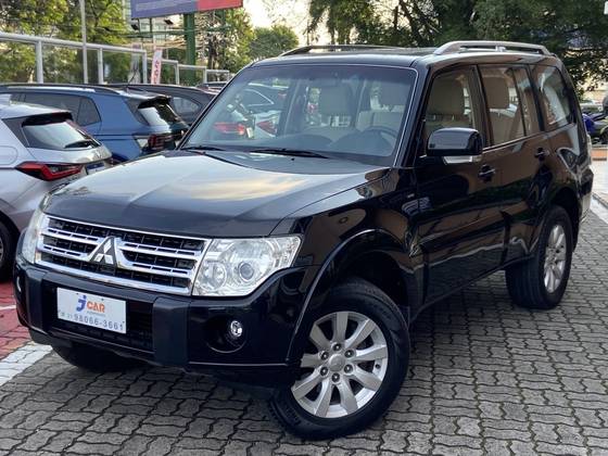 MITSUBISHI PAJERO FULL 3.8 HPE 4X4 V6 24V GASOLINA 4P AUTOMÁTICO MITSUBISHI PAJERO FULL 3.8 HPE 4X4 V6 24V GASOLINA 4P AUTOMÁTICO